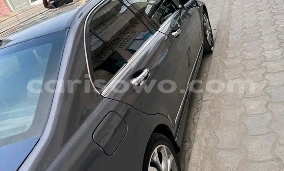 Sayi Na hannu Mercedes-Benz C–Class Black Mota in Cotonou a Benin