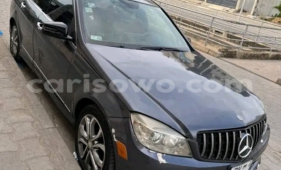 Ra Àlòkù Mercedes-Benz C–Class Black Ọkọ̀ in Cotonou ni Benin Ra Àlòkù Mercedes-Benz C–Class Black Ọkọ̀ in Cotonou ni Benin