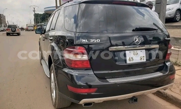 Ra Àlòkù Mercedes-Benz CL-klasse Black Ọkọ̀ in Cotonou ni Benin Ra Àlòkù Mercedes-Benz CL-klasse Black Ọkọ̀ in Cotonou ni Benin
