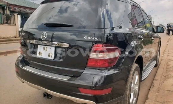 Ra Àlòkù Mercedes-Benz CL-klasse Black Ọkọ̀ in Cotonou ni Benin Ra Àlòkù Mercedes-Benz CL-klasse Black Ọkọ̀ in Cotonou ni Benin