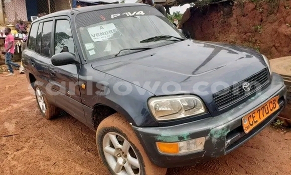 Ra Àlòkù Toyota RAV4 Black Ọkọ̀ in Cotonou ni Benin Ra Àlòkù Toyota RAV4 Black Ọkọ̀ in Cotonou ni Benin