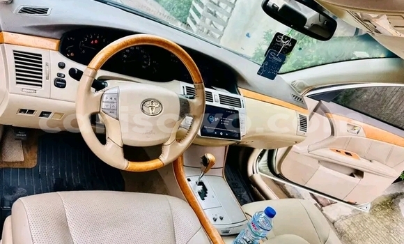 Ra Àlòkù Toyota Avalon Miiran Ọkọ̀ in Cotonou ni Benin Ra Àlòkù Toyota Avalon Miiran Ọkọ̀ in Cotonou ni Benin