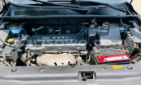 Ra Àlòkù Toyota RAV4 Black Ọkọ̀ in Cotonou ni Benin Ra Àlòkù Toyota RAV4 Black Ọkọ̀ in Cotonou ni Benin