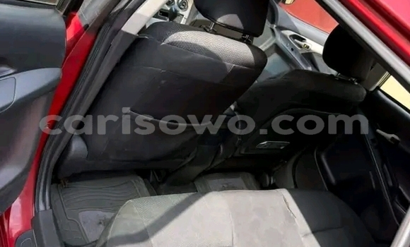 Ra Àlòkù Toyota Matrix Red Ọkọ̀ in Cotonou ni Benin Ra Àlòkù Toyota Matrix Red Ọkọ̀ in Cotonou ni Benin