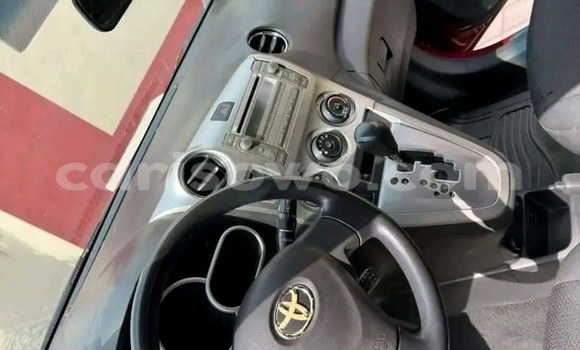 Ra Àlòkù Pontiac Vibe Miiran Ọkọ̀ in Abomey Calavi ni Benin Ra Àlòkù Pontiac Vibe Miiran Ọkọ̀ in Abomey Calavi ni Benin