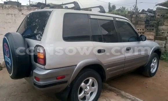 Acheter Occasion Voiture Toyota RAV4 Autre à Cotonou, Benin Acheter Occasion Voiture Toyota RAV4 Autre à Cotonou, Benin