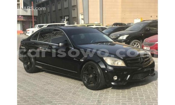 Sayi Imported Mercedes-Benz 190 (W201) Black Mota in Import - Dubai a Benin Sayi Imported Mercedes-Benz 190 (W201) Black Mota in Import - Dubai a Benin