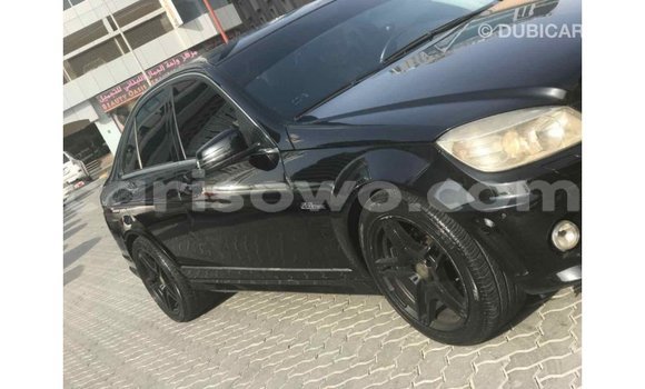 Sayi Imported Mercedes-Benz 190 (W201) Black Mota in Import - Dubai a Benin Sayi Imported Mercedes-Benz 190 (W201) Black Mota in Import - Dubai a Benin