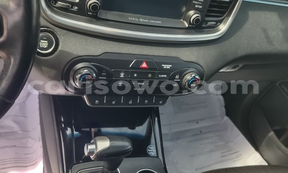 Ra Àlòkù Kia Sorento funfun Ọkọ̀ in Cotonou ni Benin Ra Àlòkù Kia Sorento funfun Ọkọ̀ in Cotonou ni Benin