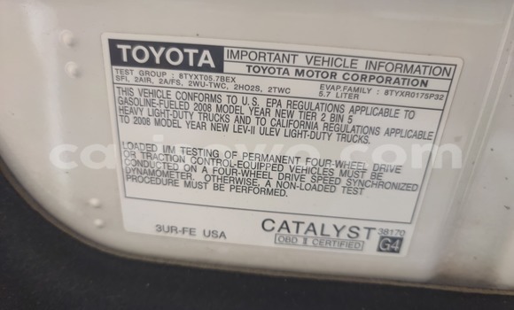 Ra Àlòkù Toyota Land Cruiser funfun Ọkọ̀ in Cotonou ni Benin Ra Àlòkù Toyota Land Cruiser funfun Ọkọ̀ in Cotonou ni Benin