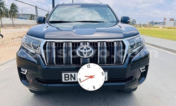 Sayi Na hannu Toyota Prado Black Mota in Cotonou a Benin