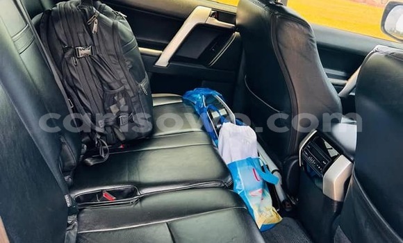 Ra Àlòkù Toyota Prado Black Ọkọ̀ in Cotonou ni Benin Ra Àlòkù Toyota Prado Black Ọkọ̀ in Cotonou ni Benin