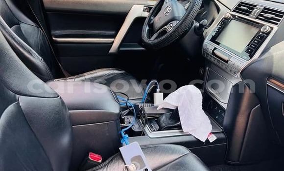 Ra Àlòkù Toyota Prado Black Ọkọ̀ in Cotonou ni Benin Ra Àlòkù Toyota Prado Black Ọkọ̀ in Cotonou ni Benin