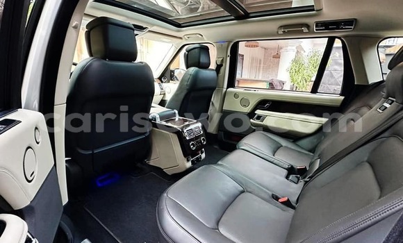 Ra Àlòkù Land Rover Range Rover Vogue funfun Ọkọ̀ in Cotonou ni Benin Ra Àlòkù Land Rover Range Rover Vogue funfun Ọkọ̀ in Cotonou ni Benin