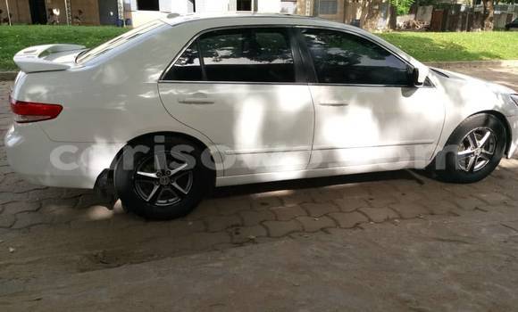 Buy Used Honda Accord White Car in Cotonou in Benign Buy Used Honda Accord White Car in Cotonou in Benign