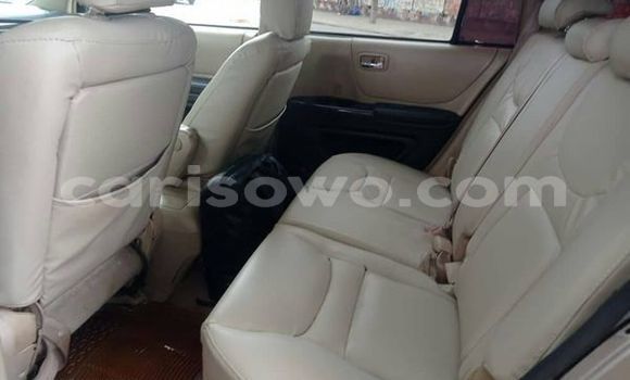 Buy Used Toyota Highlander Other Car in Cotonou in Benign Buy Used Toyota Highlander Other Car in Cotonou in Benign