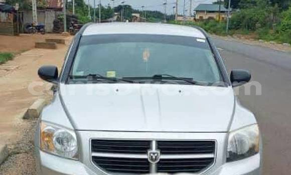 Ra Àlòkù Dodge Caliber Miiran Ọkọ̀ in Cotonou ni Benin
