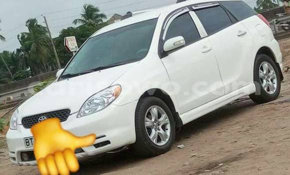 Buy Used Toyota Matrix White Car in Cotonou in Benign Buy Used Toyota Matrix White Car in Cotonou in Benign