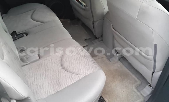 Ra Àlòkù Toyota RAV4 Brown Ọkọ̀ in Cotonou ni Benin Ra Àlòkù Toyota RAV4 Brown Ọkọ̀ in Cotonou ni Benin