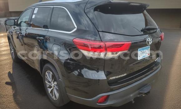Acheter Occasion Voiture Toyota Highlander Noir à Cotonou, Benin Acheter Occasion Voiture Toyota Highlander Noir à Cotonou, Benin