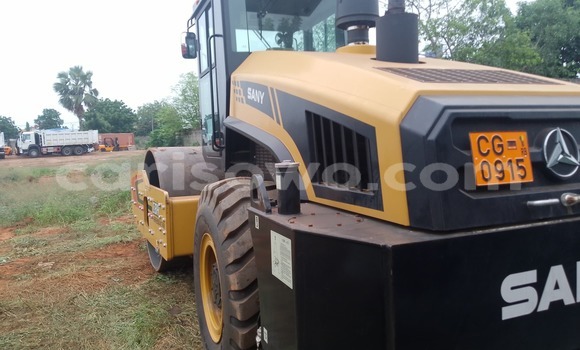 Buy New Caterpillar 120 Other Truck in Cotonou in Benign Buy New Caterpillar 120 Other Truck in Cotonou in Benign
