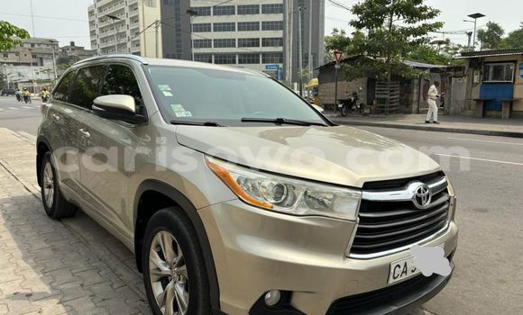 Sayi Na hannu Toyota Highlander M Mota in Cotonou a Benin Sayi Na hannu Toyota Highlander M Mota in Cotonou a Benin