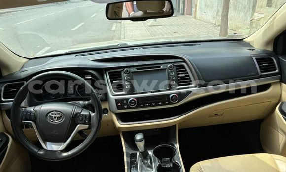 Sayi Na hannu Toyota Highlander M Mota in Cotonou a Benin Sayi Na hannu Toyota Highlander M Mota in Cotonou a Benin