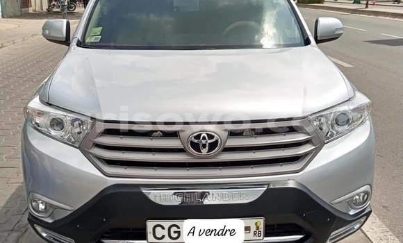 Acheter Occasion Voiture Toyota Highlander Gris à Cotonou, Benin