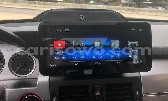 Acheter Occasion Voiture Mercedes-Benz GLK–Class Noir à Cotonou, Benin Acheter Occasion Voiture Mercedes-Benz GLK–Class Noir à Cotonou, Benin