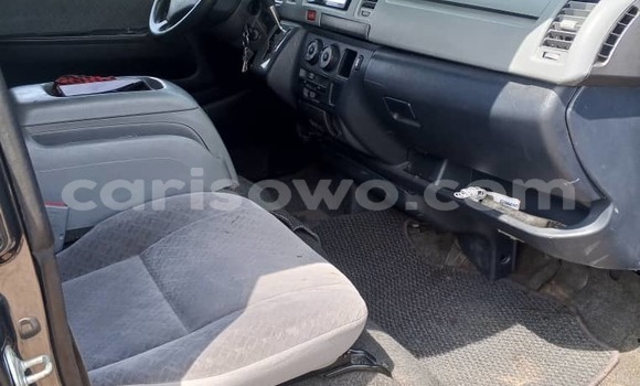 Acheter Occasion Voiture Toyota Hiace Noir à Cotonou, Benin Acheter Occasion Voiture Toyota Hiace Noir à Cotonou, Benin