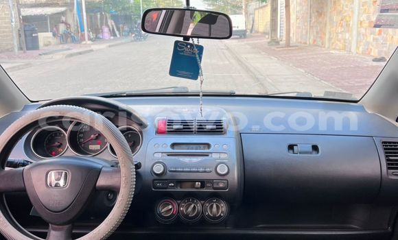 Sayi Na hannu Honda Jazz Azurfa Mota in Cotonou a Benin Sayi Na hannu Honda Jazz Azurfa Mota in Cotonou a Benin