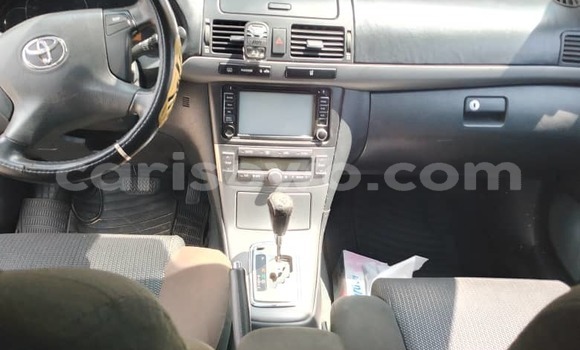 Ra Àlòkù Toyota Avensis Brown Ọkọ̀ in Cotonou ni Benin Ra Àlòkù Toyota Avensis Brown Ọkọ̀ in Cotonou ni Benin