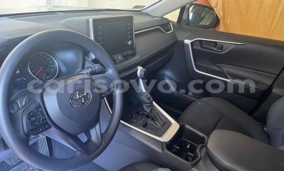 Ra Àlòkù Toyota RAV4 Black Ọkọ̀ in Cotonou ni Benin Ra Àlòkù Toyota RAV4 Black Ọkọ̀ in Cotonou ni Benin
