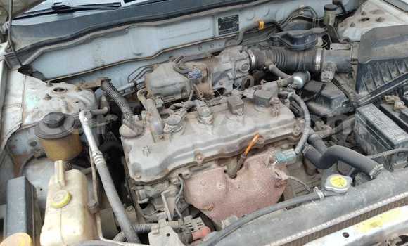 Sayi Na hannu Nissan Almera Blue Mota in Cotonou a Benin Sayi Na hannu Nissan Almera Blue Mota in Cotonou a Benin