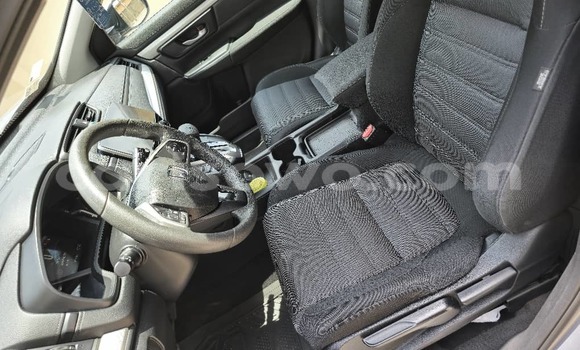 Sayi Na hannu Honda CR–V Azurfa Mota in Cotonou a Benin Sayi Na hannu Honda CR–V Azurfa Mota in Cotonou a Benin