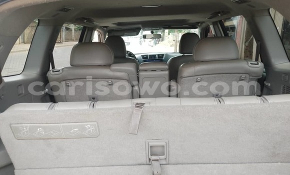Ra Àlòkù Toyota Highlander Silver Ọkọ̀ in Cotonou ni Benin Ra Àlòkù Toyota Highlander Silver Ọkọ̀ in Cotonou ni Benin