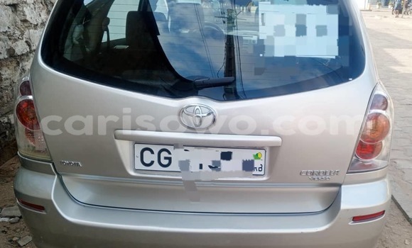 Buy Used Toyota Corolla Verso Silver Car in Cotonou in Benign Buy Used Toyota Corolla Verso Silver Car in Cotonou in Benign