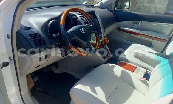 Acheter Occasion Voiture Lexus RX 330 Blanc à Cotonou, Benin Acheter Occasion Voiture Lexus RX 330 Blanc à Cotonou, Benin