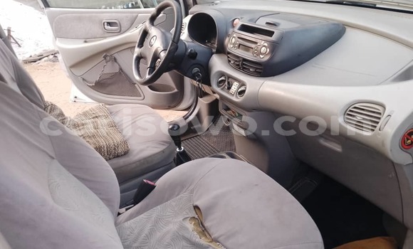 Buy Used Nissan Almera Tino Silver Car in Cotonou in Benign Buy Used Nissan Almera Tino Silver Car in Cotonou in Benign