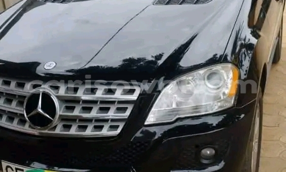 Sayi Na hannu Mercedes-Benz ML–Class Black Mota in Cotonou a Benin Sayi Na hannu Mercedes-Benz ML–Class Black Mota in Cotonou a Benin