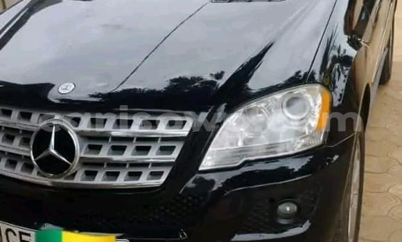 Ra Àlòkù Mercedes-Benz ML–Class Black Ọkọ̀ in Cotonou ni Benin Ra Àlòkù Mercedes-Benz ML–Class Black Ọkọ̀ in Cotonou ni Benin