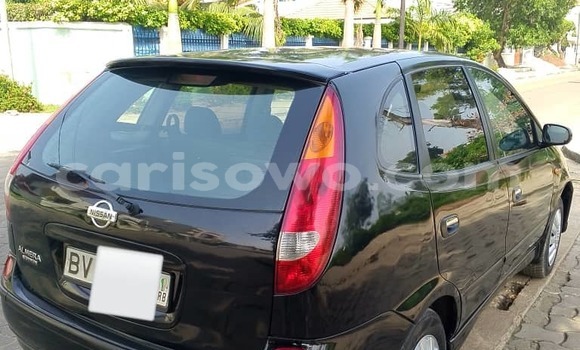 Acheter Occasion Voiture Nissan Almera Tino Noir à Cotonou, Benin