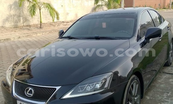 Sayi Na hannu Lexus IS Black Mota in Cotonou a Benin Sayi Na hannu Lexus IS Black Mota in Cotonou a Benin