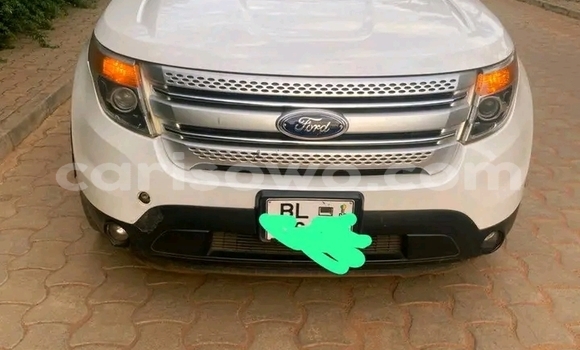 Ra Àlòkù Ford Explorer funfun Ọkọ̀ in Cotonou ni Benin Ra Àlòkù Ford Explorer funfun Ọkọ̀ in Cotonou ni Benin