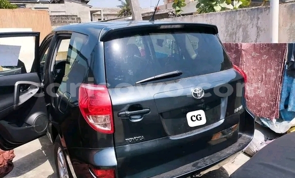 Buy Used Toyota RAV4 Black Car in Cotonou in Benign