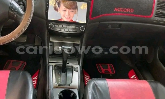 Acheter Occasion Voiture Honda Accord Blanc à Cotonou, Benin Acheter Occasion Voiture Honda Accord Blanc à Cotonou, Benin