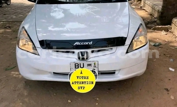 Acheter Occasion Voiture Honda Accord Blanc à Cotonou, Benin Acheter Occasion Voiture Honda Accord Blanc à Cotonou, Benin