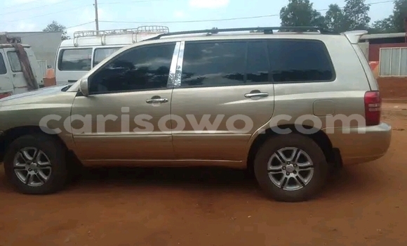Buy Used Toyota Highlander Other Car in Cotonou in Benign Buy Used Toyota Highlander Other Car in Cotonou in Benign