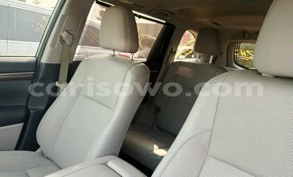 Buy Used Toyota Highlander Other Car in Cotonou in Benign Buy Used Toyota Highlander Other Car in Cotonou in Benign