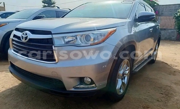 Buy Used Toyota Highlander Other Car in Cotonou in Benign Buy Used Toyota Highlander Other Car in Cotonou in Benign